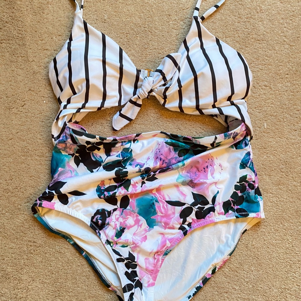 ModCloth one piece XL